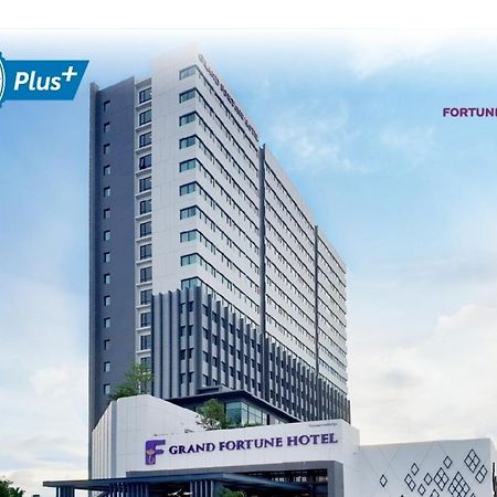 Grand Fortune Hotel Nakhon Si Thammarat Zewnętrze zdjęcie